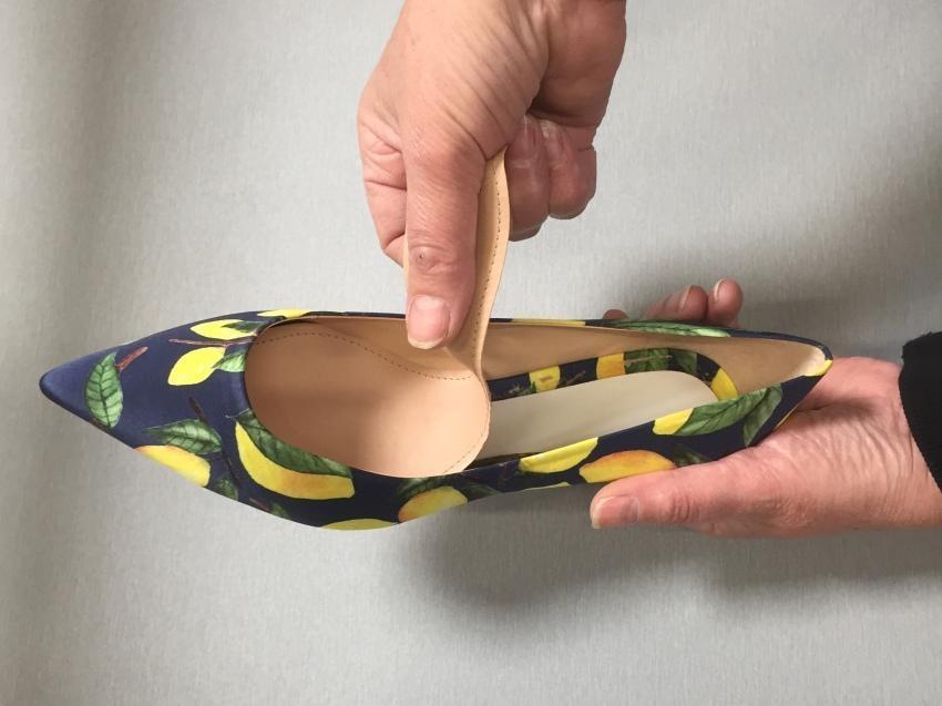 Replacing insoles