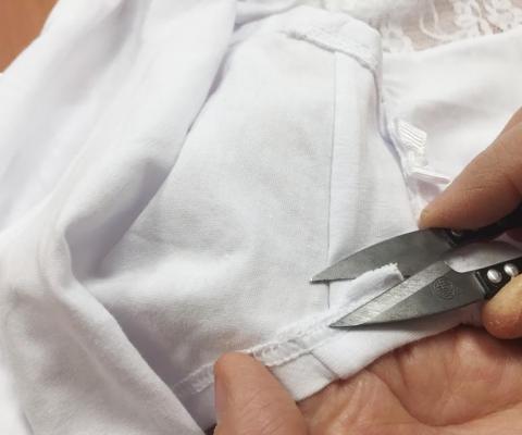 Cutting excess fabric